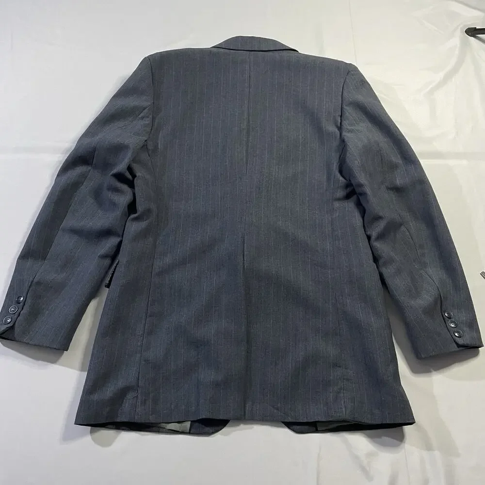 Vintage Levi’s Business Class Gray Pinstripe Blazer Sport Coat Mens 42L USA Made